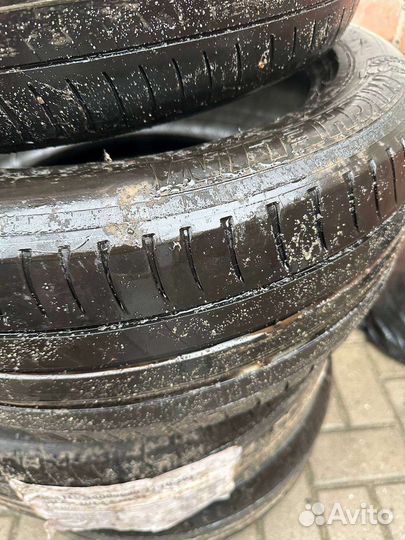 Michelin  Defender XT 215/55 R16 20C