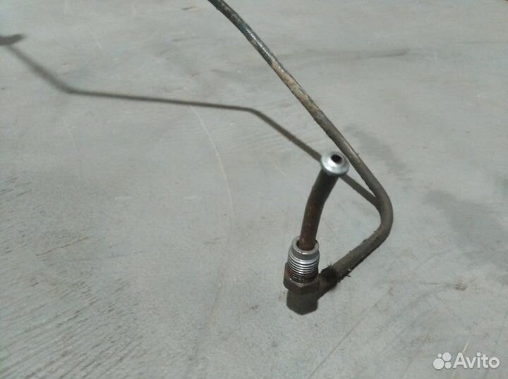 Трубка тормозная задняя левая Renault Duster