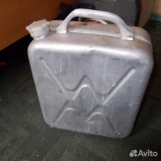 Канистра 20 л