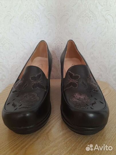 Туфли чёрного цвета кожа