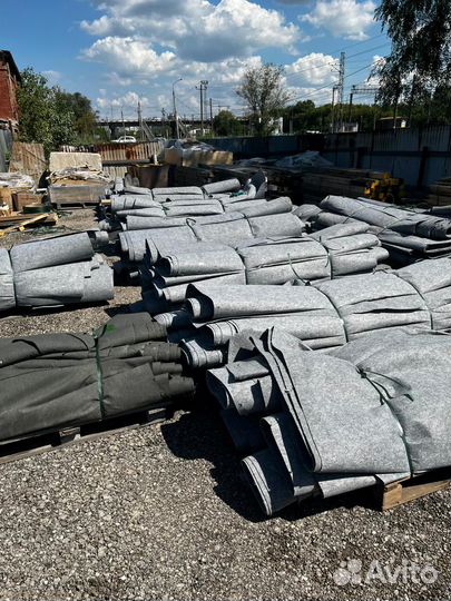 Ковролин выставочный