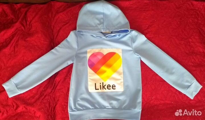 Спортивный костюм