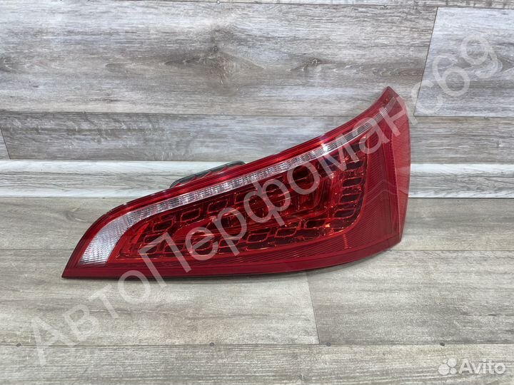 Фонарь задний левый правый Audi Q5 (2008-2012)