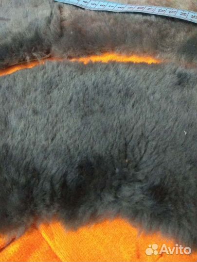 Воротник из меха мутон