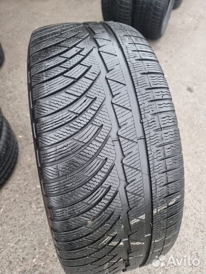 Michelin Latitude X-Ice 255/45 R18