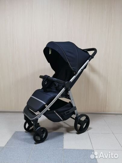 Новая прогулочная коляска Sweet Kids v88