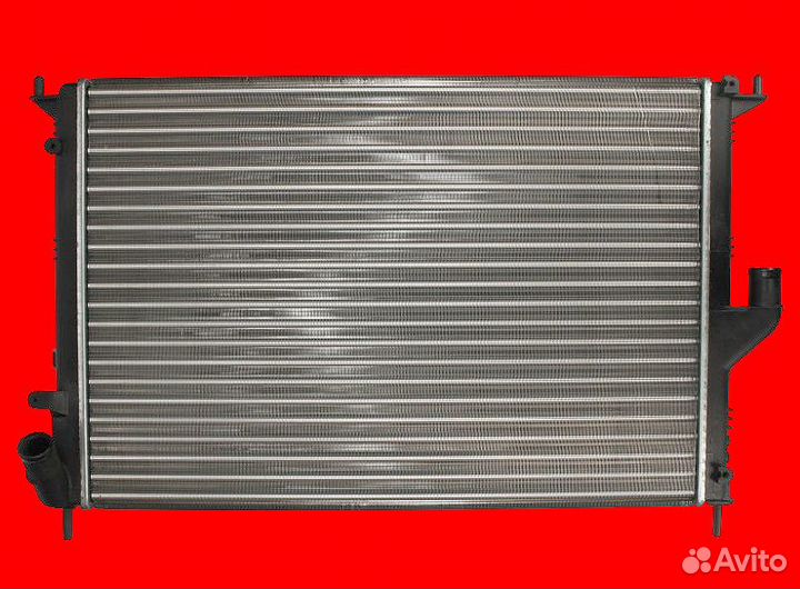 Радиатор Nissan Terrano