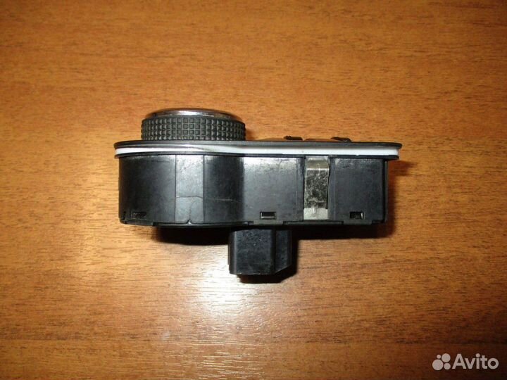 Переключатель света фар Opel Corsa D