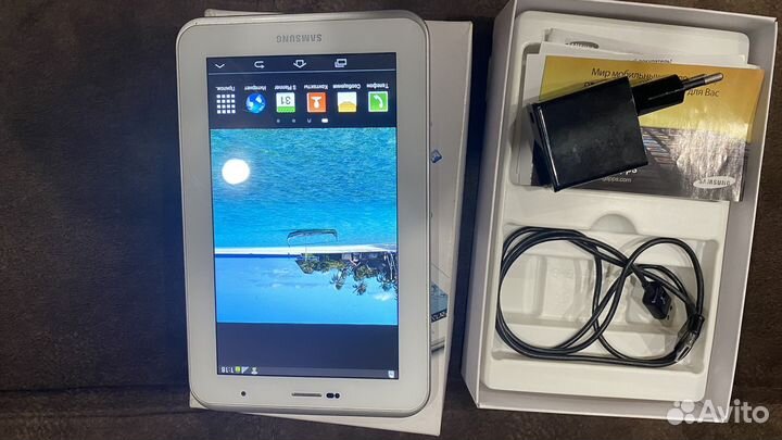Samsung планшет