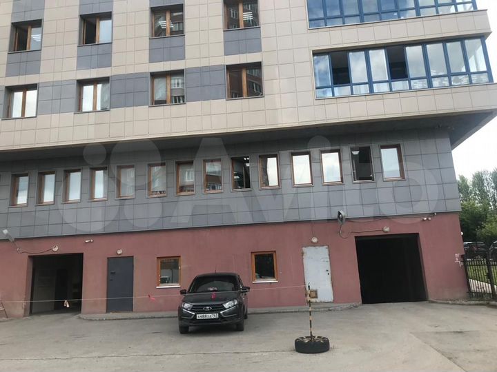 Машиноместо, 18 м²