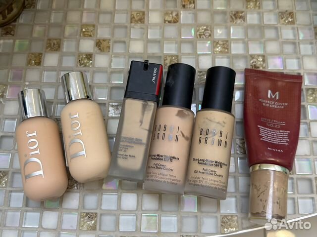 Продаю все что на фото Dior, Shiseido, bobbi brown