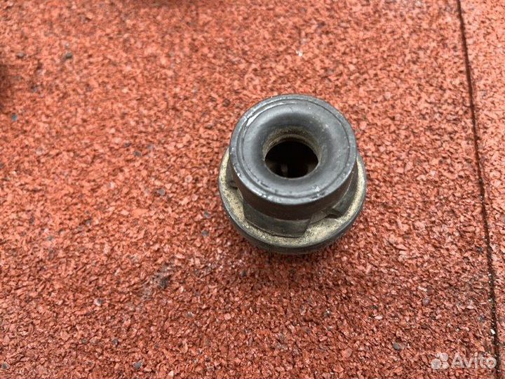 Подушка радиатора Ford Transit 8 MK8 2014-2022