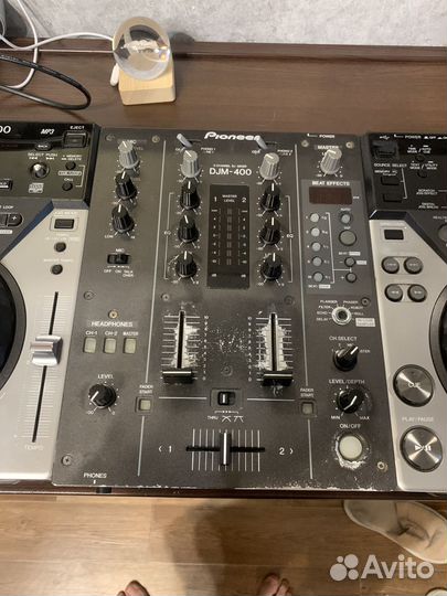 Pioneer cdj 400