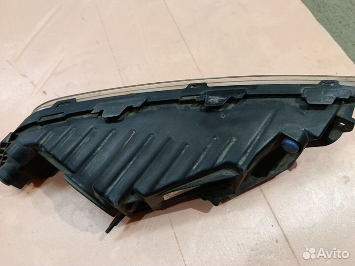 Фара противотуманная левая skoda superb