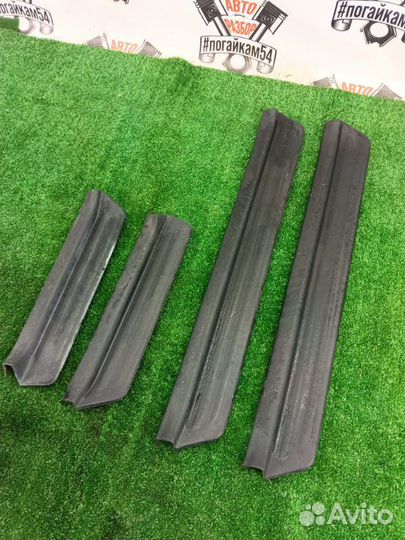 Накладки порогов Nissan Cefiro A32 VQ20DE 1996