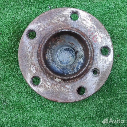 Ступица передняя Bmw 5-Series F10