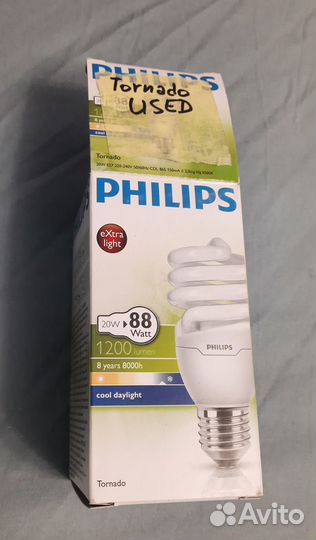 Лампы энергосберегающие Philips Tornado (17 штук)