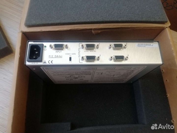 Extron p/2 da4xi