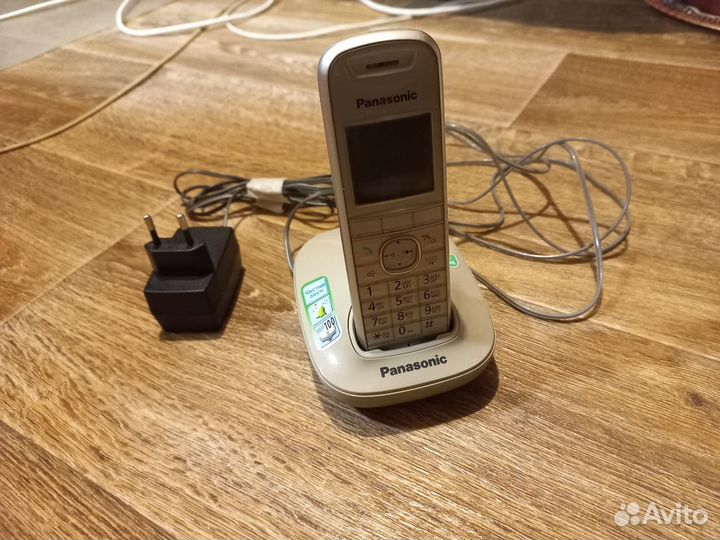 Радиотелефон Panasonic KX-TG5511RU