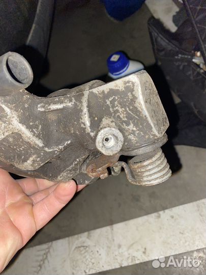 Суппорт задний ford focus 2