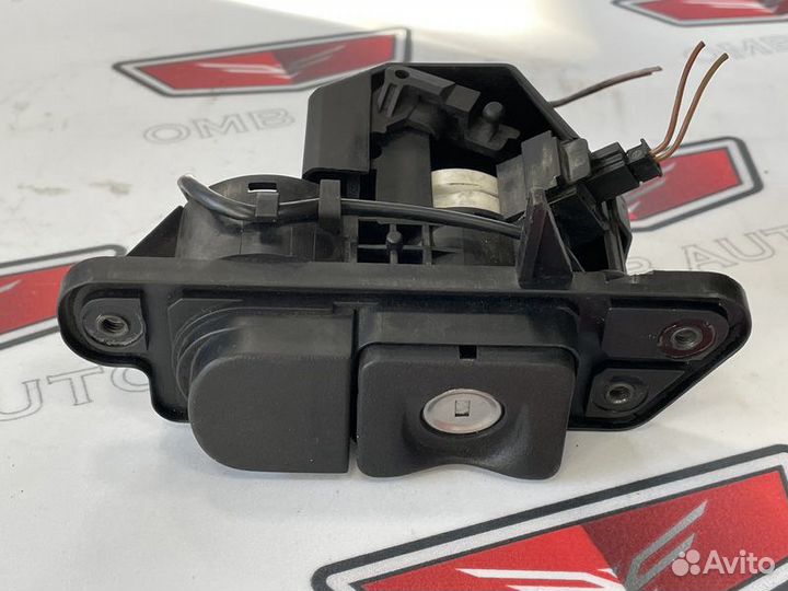 Ручка открывания багажника Мерседес W220