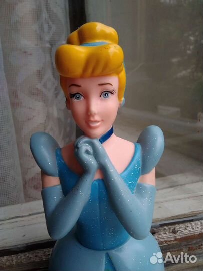 Статуэтка Золушка
