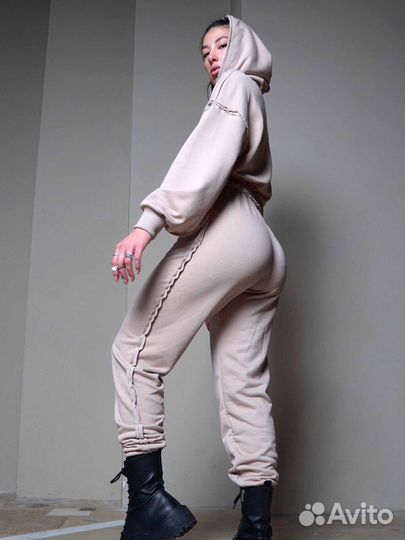 Комбинезон женский