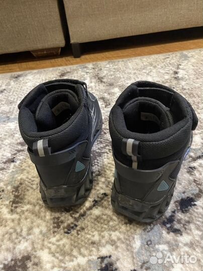 Кроссовки для мальчика