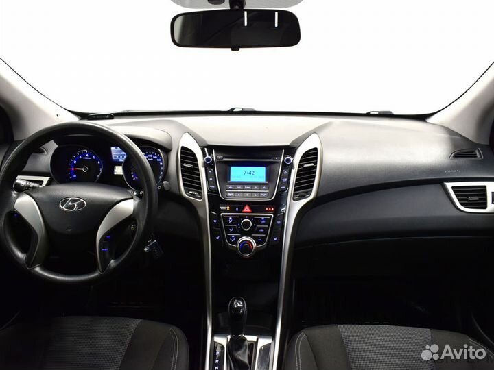 Hyundai i30 1.6 AT, 2015, 150 120 км