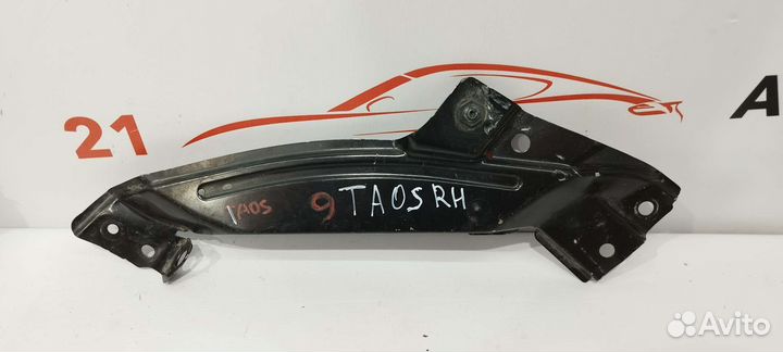 Кронштейн фары правый Volkswagen Taos 2020+