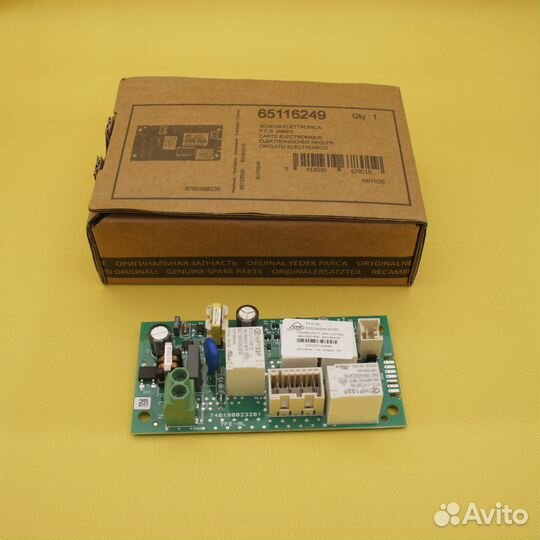 Плата управления водонагревателя Ariston 65152900