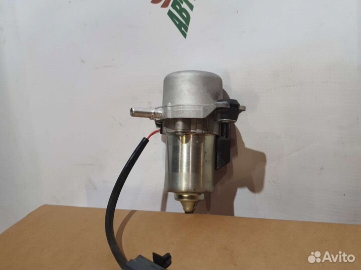 Вакуумный насос тормоза Range Rover 4.2