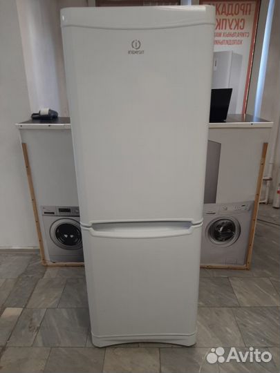 Холодильник Indesit B16FNF 025