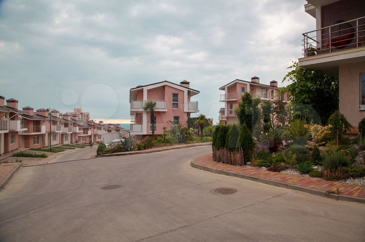 Таунхаус 158 м² на участке 3 сот.