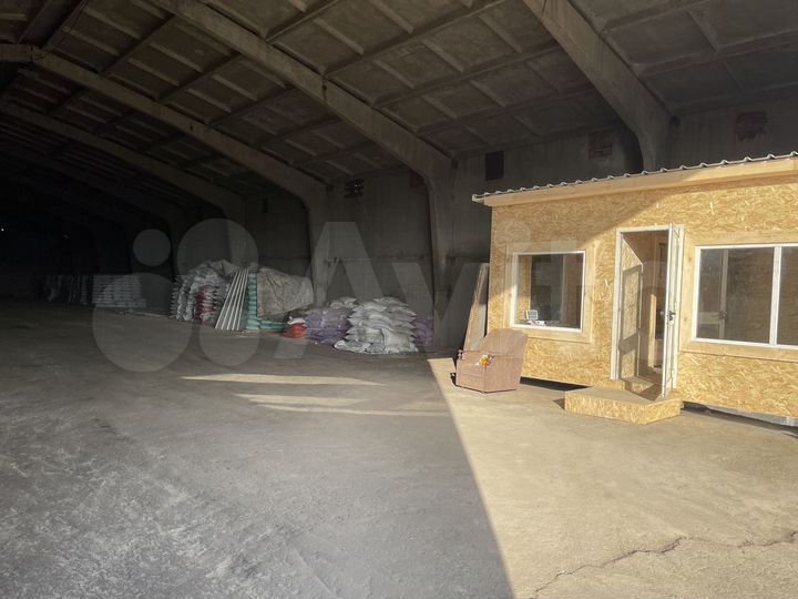 Склад, 1000 м²