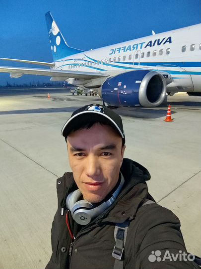 Семейная пара помощники по хозяйству