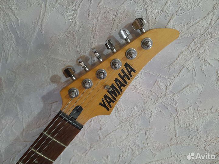 Электрогитара Yamaha RGX112S