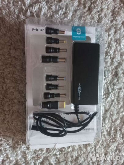 Универсальное зарядное устройство для ноутбука