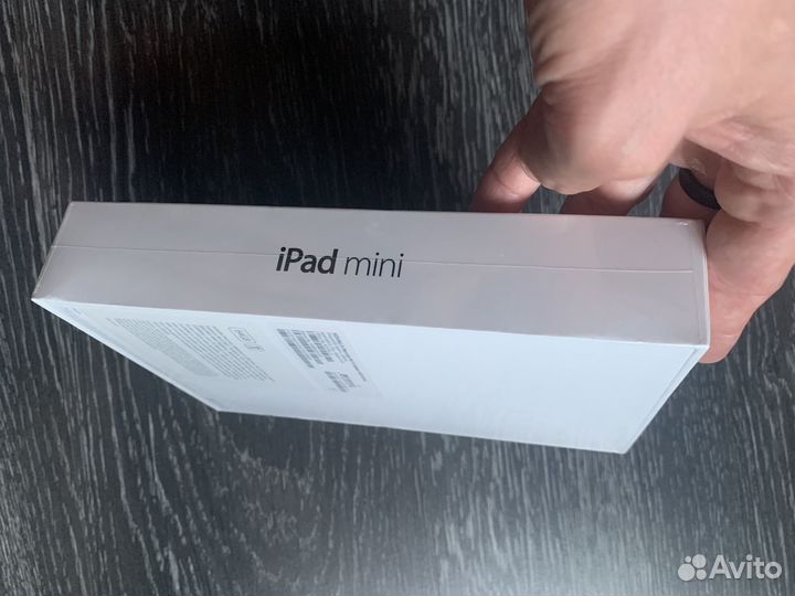 iPad mini 1 64gb wi-fi+ cellular white