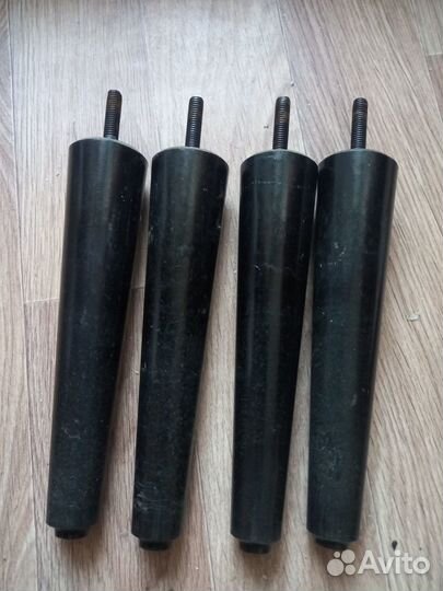 Вешалка, полки, ножки