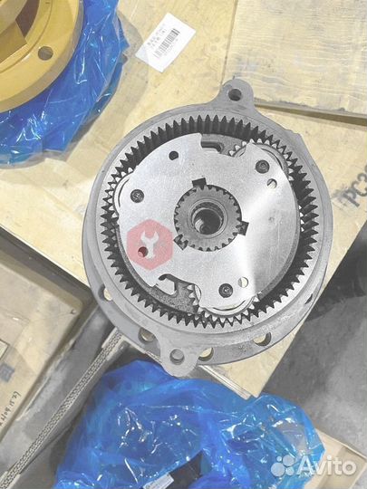 Поворотный редуктор Hitachi ZX170W-3 9260804