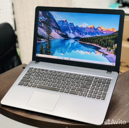 Нотубук Asus 15,6'/A6-9225/8Gb/SSD/Гарантия