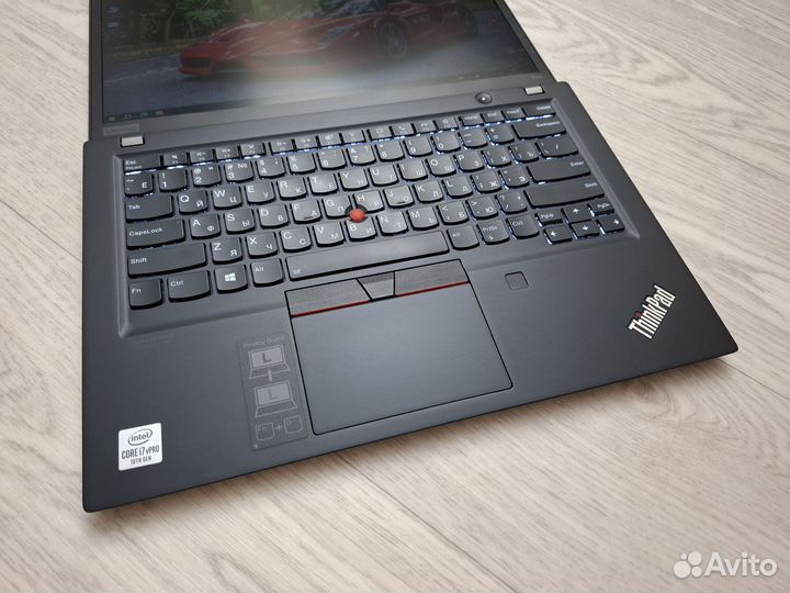 ThinkPad T14s i7-10610 16/512 топовый