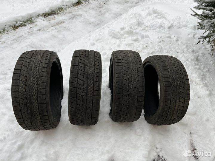 Bridgestone Blizzak VRX 225/40 R18 88S