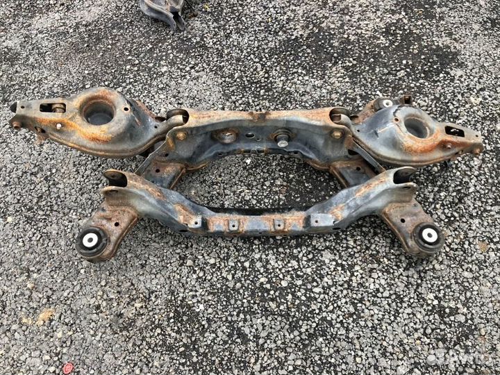 Подрамник задний Acura Mdx YD2 J37A1 2008