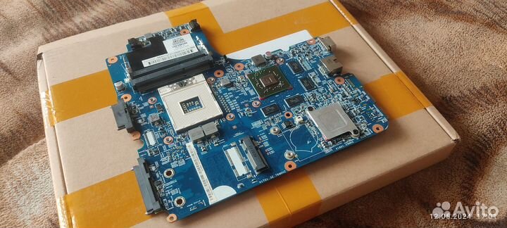 Материнская плата с HP probook 4740s