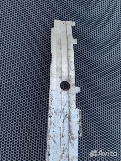 Жесткость бампера BMW 7-series, 5-series