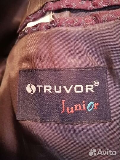 Школьный костюм для мальчика 176*84*75 truvor