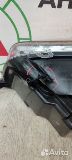 Фара передняя правая Ford Fusion CBK 1.4 (fxja)