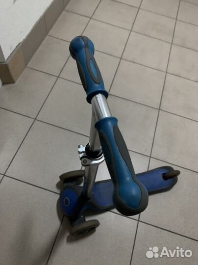 Самокат трехколесный globber